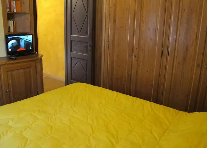 Ada Брей-Червінія